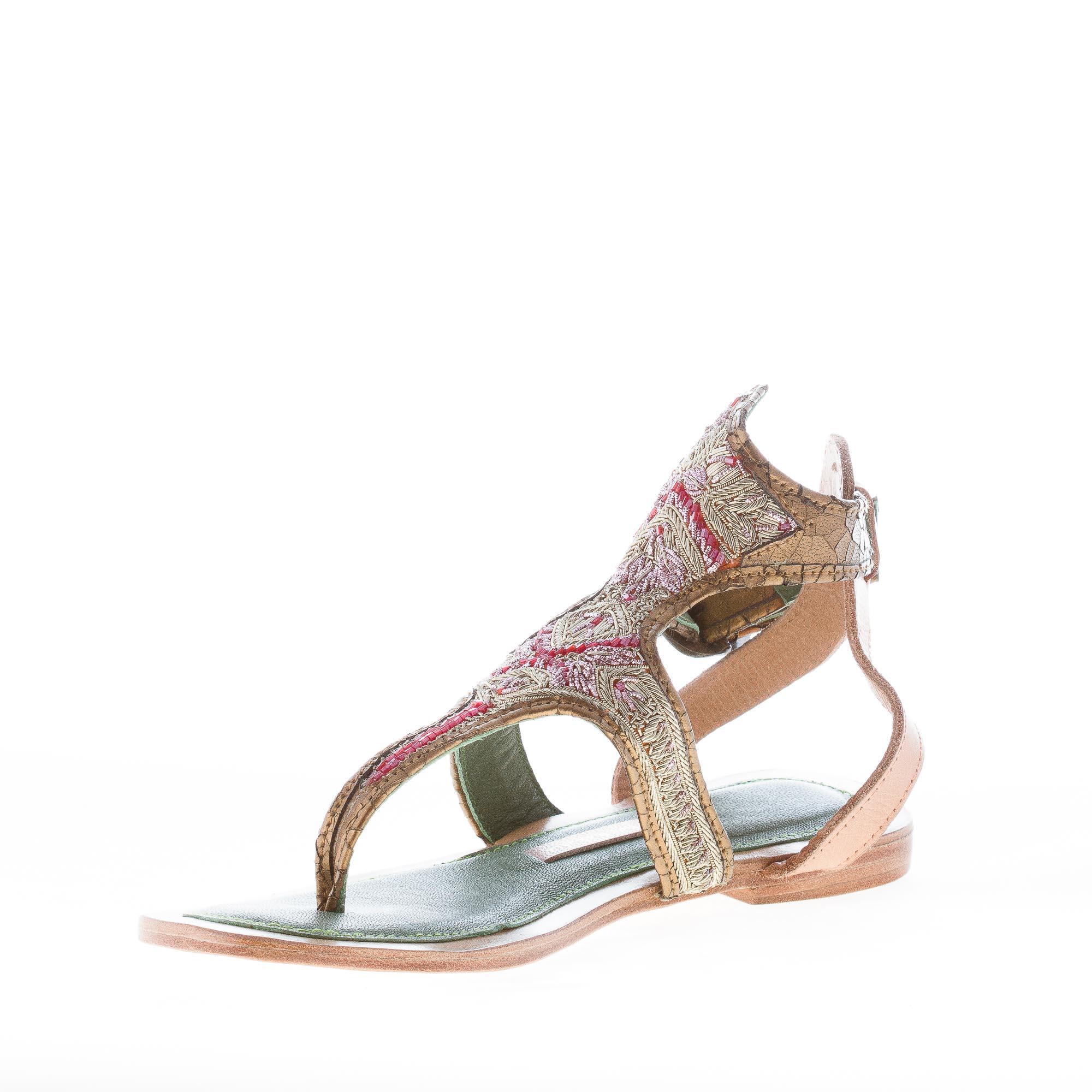 MEHER KAKALIA women shoes Gold leather thong sandal pink embroideries QUEENSOFIA